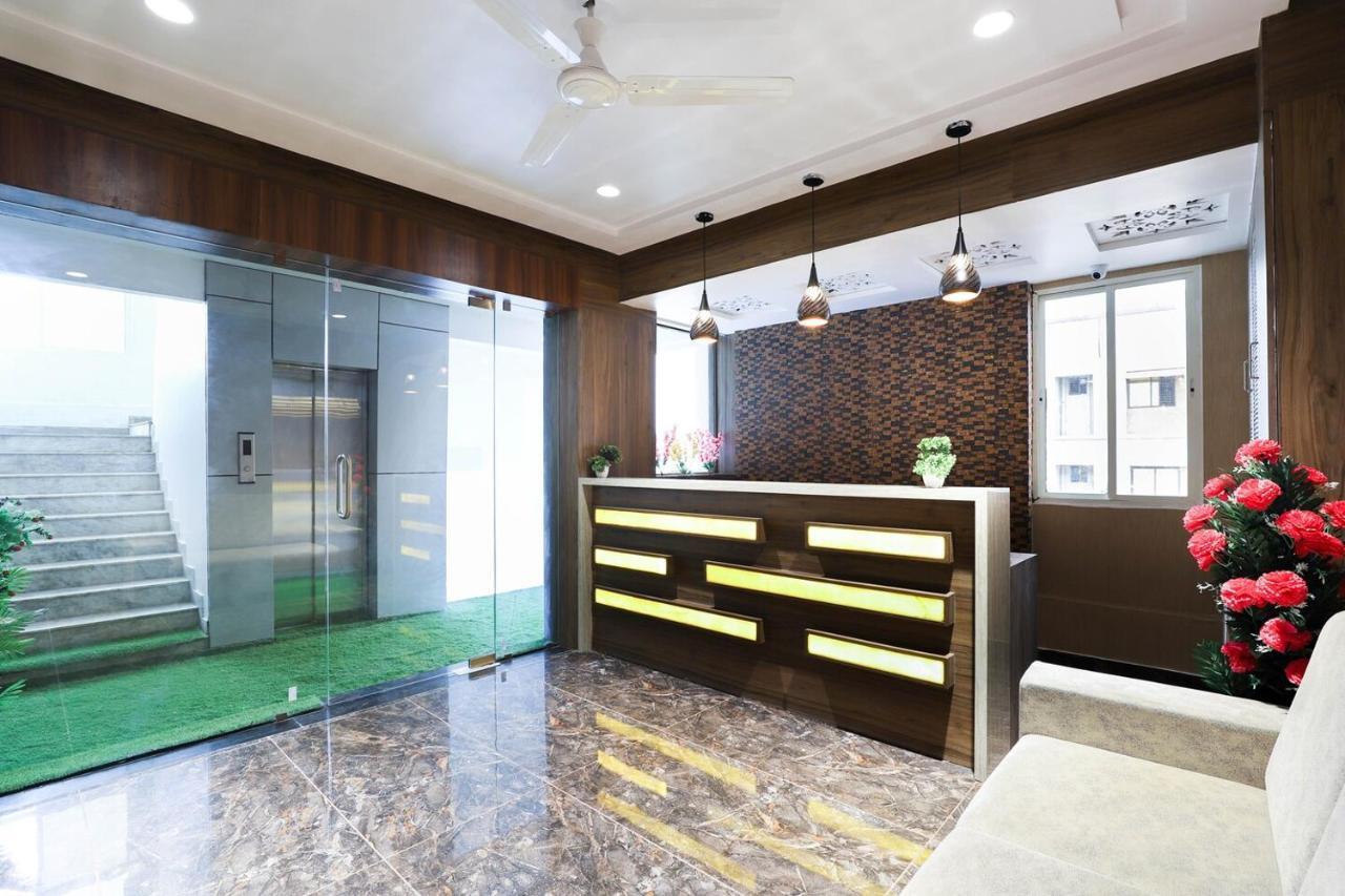 Sky Stays Rose Gold Vadodara Exterior foto